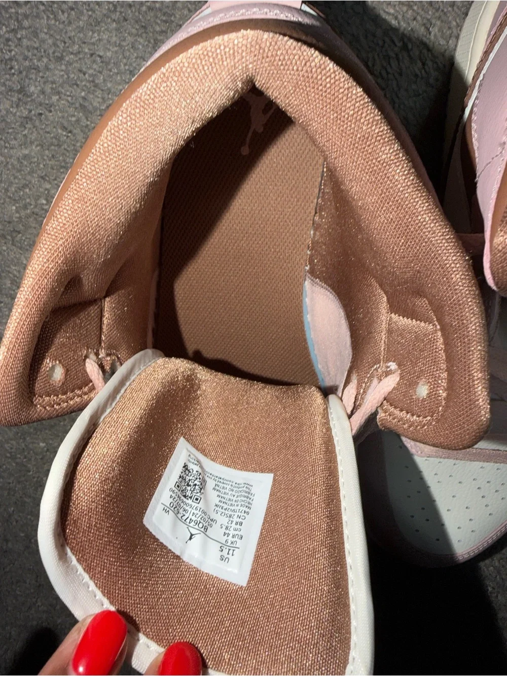 Nike Women’s High-Top Sneakers in White and Light Pink